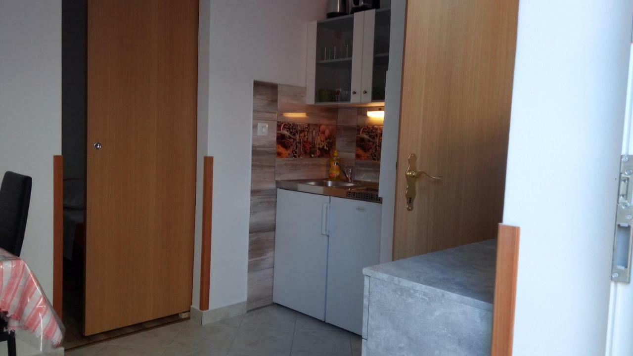 Apartmani Vitkovic II Cres Luaran gambar
