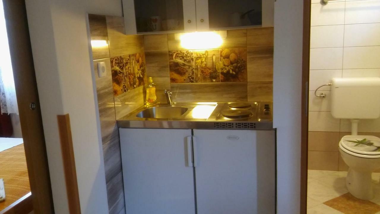 Apartmani Vitkovic II Cres Luaran gambar