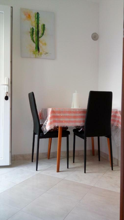 Apartmani Vitkovic II Cres Luaran gambar