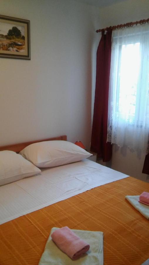 Apartmani Vitkovic II Cres Luaran gambar